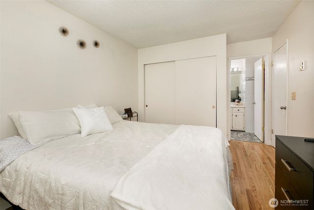 4003 NE 6th Court, Renton, WA 98056