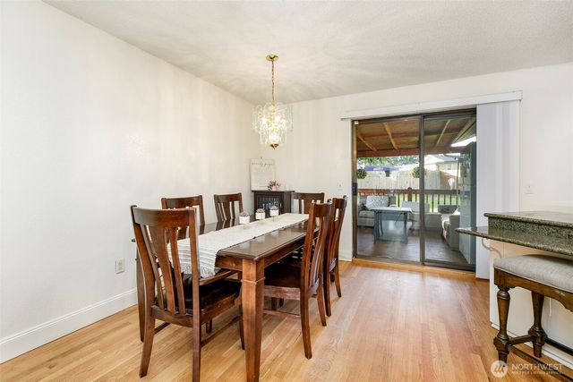 4003 NE 6th Court, Renton, WA 98056