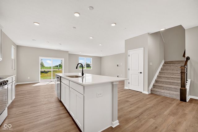 903 Sugarland Way, Greenwood, IN 46143