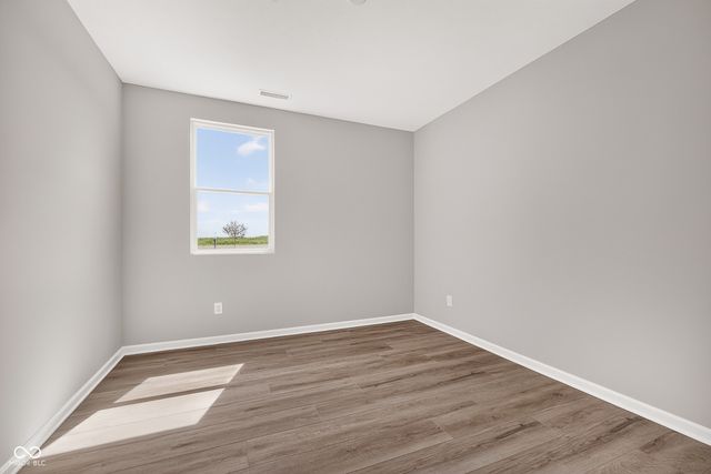 903 Sugarland Way, Greenwood, IN 46143