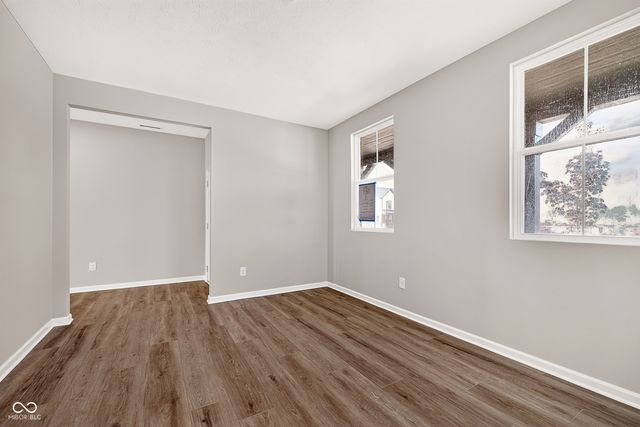 903 Sugarland Way, Greenwood, IN 46143