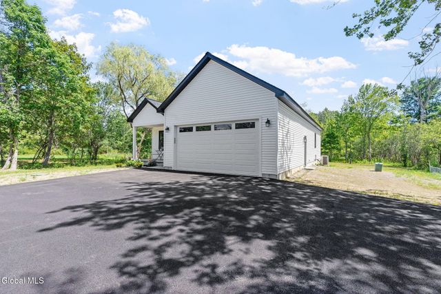 706 Swaggertown Road, Charlton, NY 12302