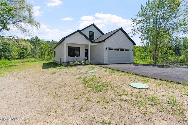 706 Swaggertown Road, Charlton, NY 12302