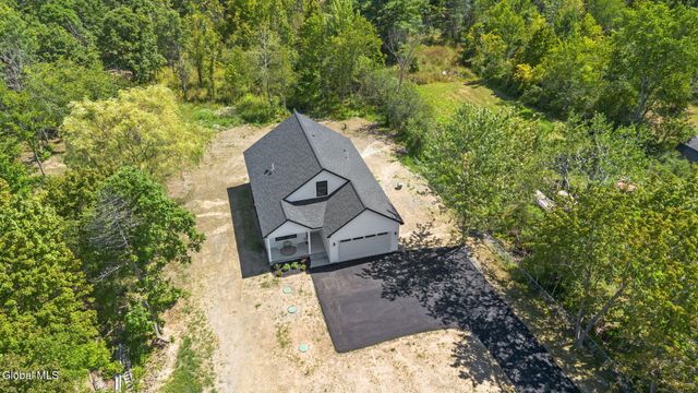 706 Swaggertown Road, Charlton, NY 12302