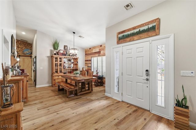 5831 Rebecca Road, Las Vegas, NV 89130