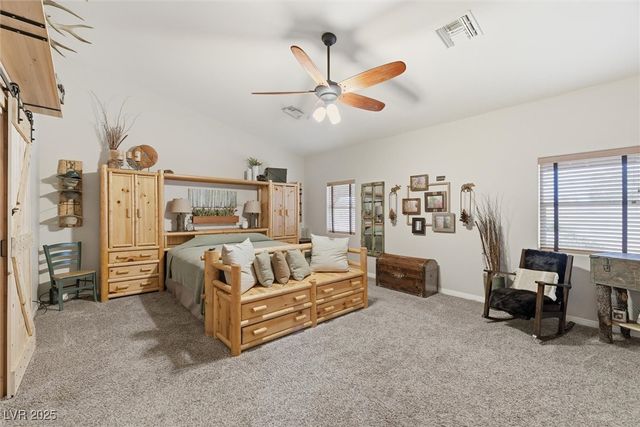 5831 Rebecca Road, Las Vegas, NV 89130