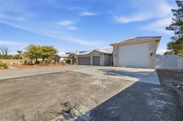 5831 Rebecca Road, Las Vegas, NV 89130