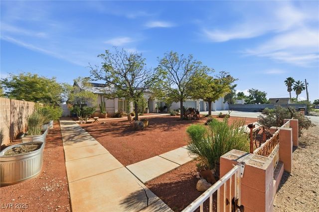 5831 Rebecca Road, Las Vegas, NV 89130