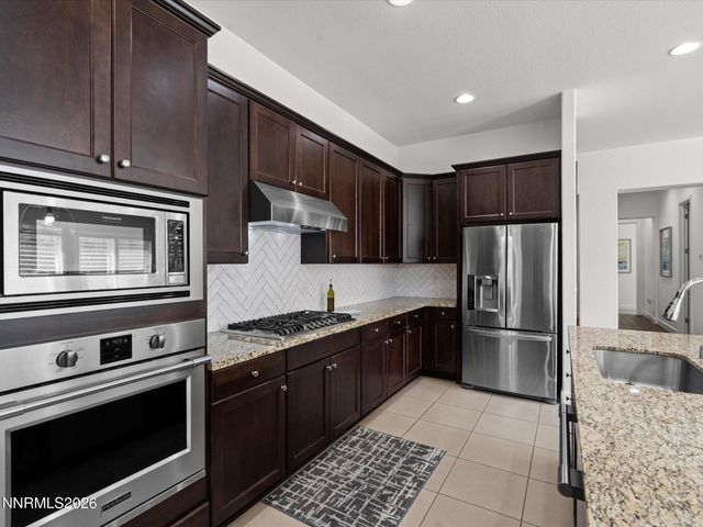 11682 Vista Park Drive, Sparks, NV 89441