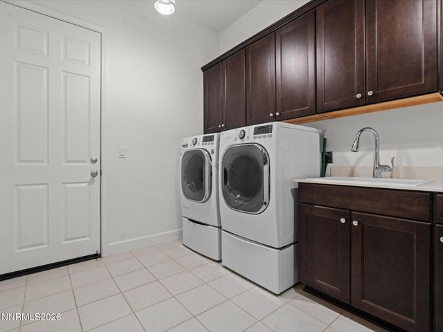 11682 Vista Park Drive, Sparks, NV 89441