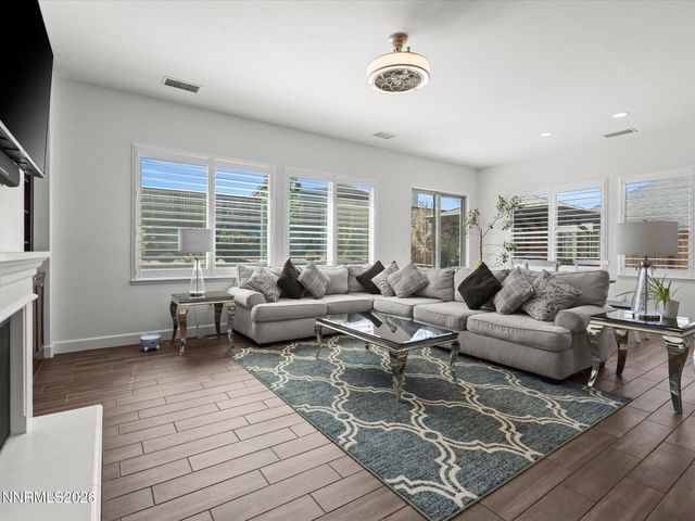 11682 Vista Park Drive, Sparks, NV 89441