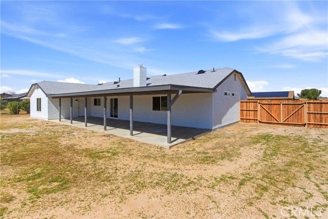 22557 Ojai Road, Apple Valley, CA 92308