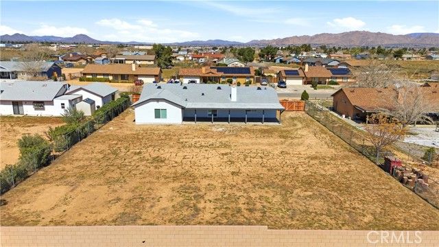 22557 Ojai Road, Apple Valley, CA 92308