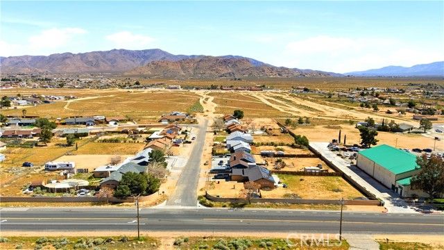 22557 Ojai Road, Apple Valley, CA 92308