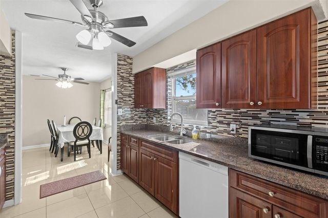 1817 HEATHER AVENUE, Tampa, FL 33612