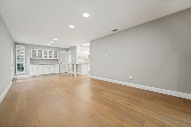 4984 Thunder Road, Dallas, TX 75244