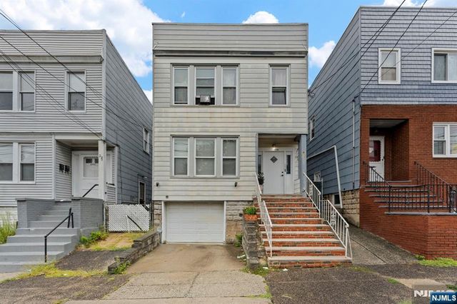296 Pearsall Avenue, Jersey City, NJ 07305