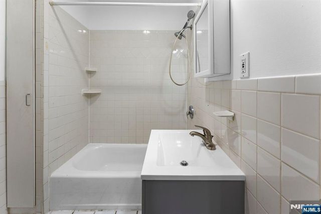 296 Pearsall Avenue, Jersey City, NJ 07305