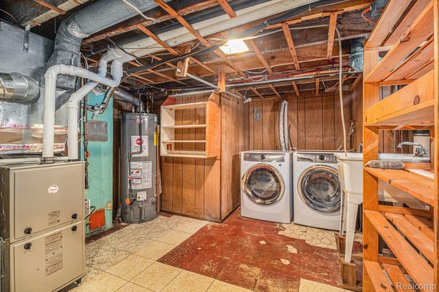 180 N Pasadena Street, Ypsilanti, MI 48198