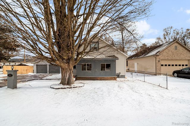 180 N Pasadena Street, Ypsilanti, MI 48198