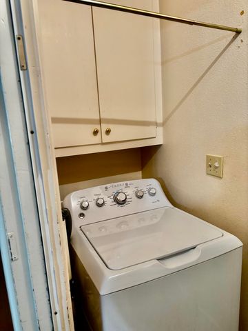 1401 E Tate Street, Brownfield, TX 79316