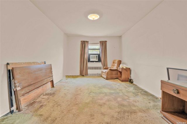 138-25 31 Drive 2E, Flushing, NY 11354
