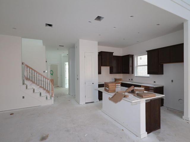 816 Boise DR, Leander, TX 78641