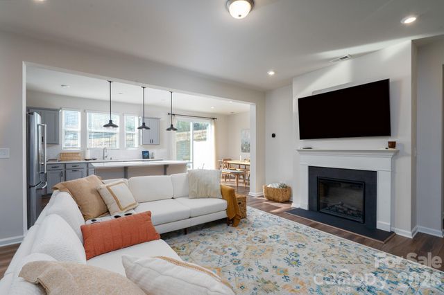 2418 Heathcliff Trail, Fort Mill, SC 29707