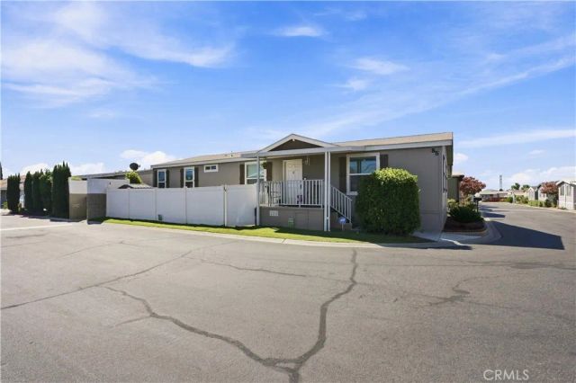 2151 W Rialto 85, San Bernardino, CA 92410