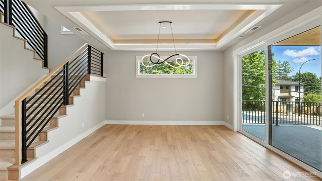 1582 213th Court NE, Sammamish, WA 98074