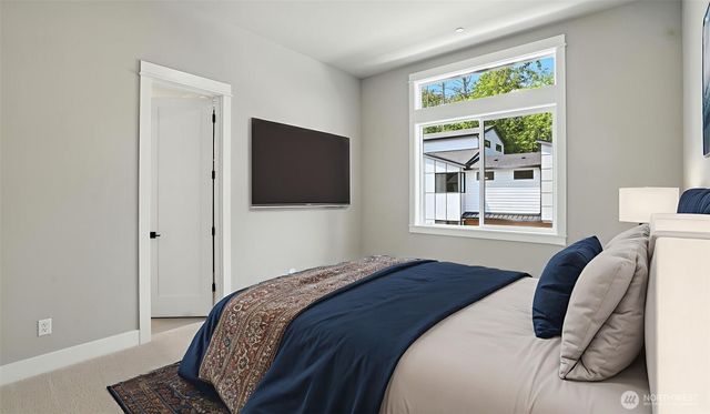 1582 213th Court NE, Sammamish, WA 98074