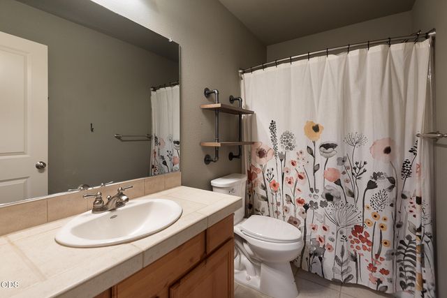 4188 SW Rhyolite Place, Redmond, OR 97756