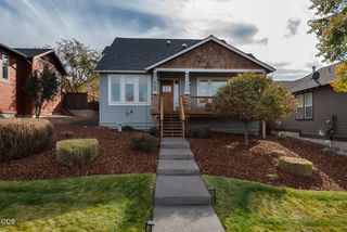 4188 SW Rhyolite Place, Redmond, OR 97756