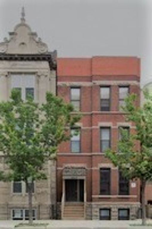 1657 N Halsted Street 3F, Chicago, IL 60614