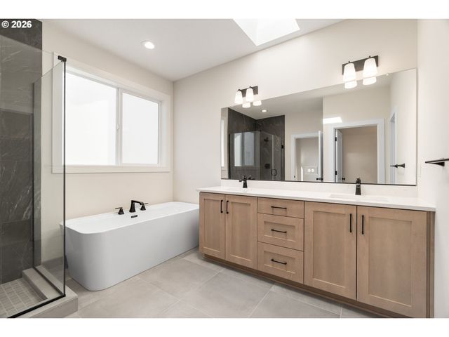 2876 Nw 114th Ter, Portland, OR 97229