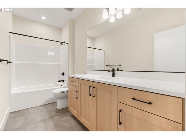 2876 Nw 114th Ter, Portland, OR 97229