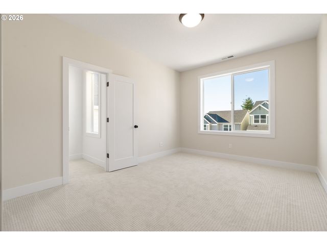 2876 Nw 114th Ter, Portland, OR 97229