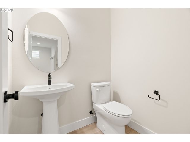 2876 Nw 114th Ter, Portland, OR 97229