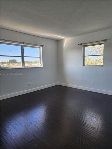 2451 SW 82nd Avenue 309, Davie, FL 33324