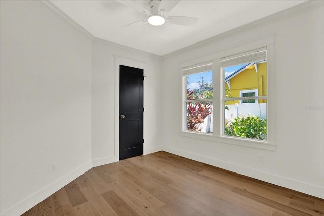 310 20TH AVENUE S, St Petersburg, FL 33705