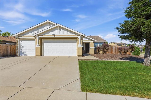 1452 Claridge Ct, Plumas Lake, CA 95961
