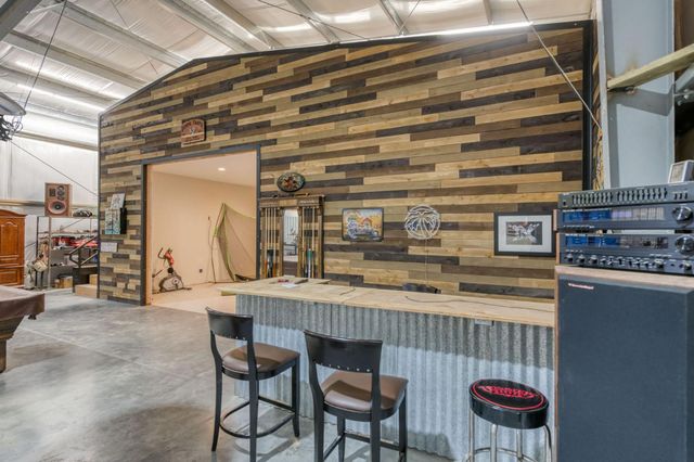 1565 S Indianola Avenue, Sanger, CA 93657