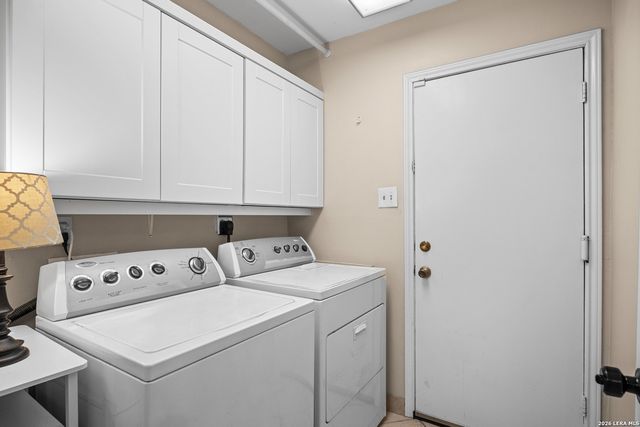 2522 Crow Valley, San Antonio, TX 78232