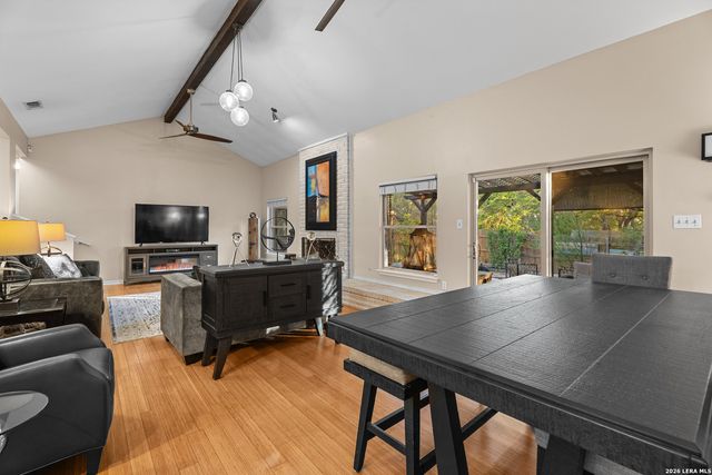 2522 Crow Valley, San Antonio, TX 78232