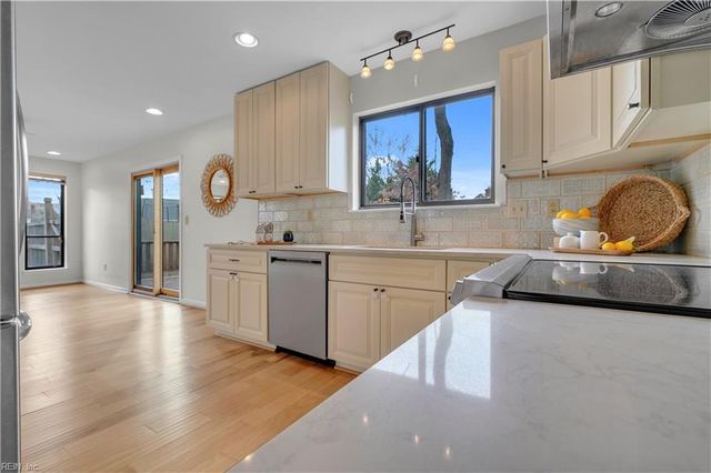 2101 Cutler RDG, Virginia Beach, VA 23454