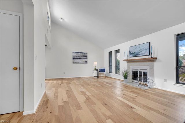 2101 Cutler RDG, Virginia Beach, VA 23454