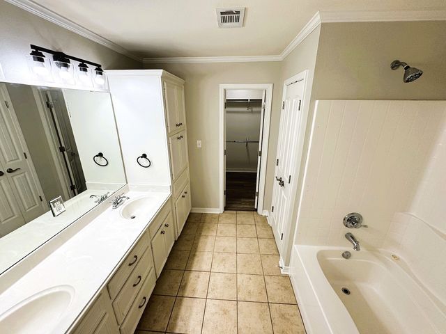 2017 Wild Iris Drive, Bossier City, LA 71112