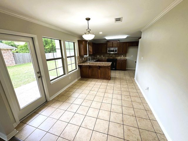 2017 Wild Iris Drive, Bossier City, LA 71112