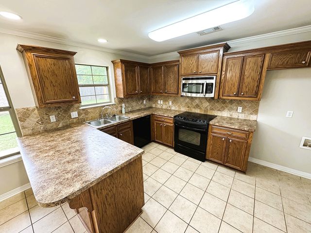 2017 Wild Iris Drive, Bossier City, LA 71112