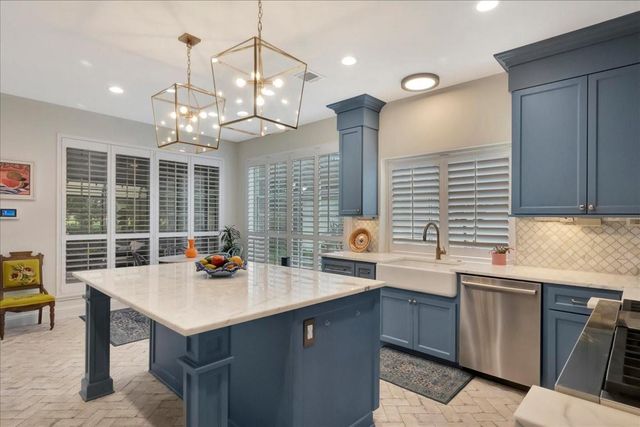 2116 Firestone Court, League City, TX 77573